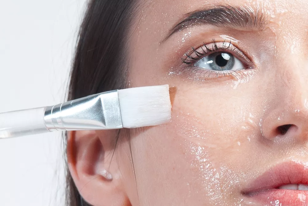 Zbavíte se skvrn a získáte hydratovanou pokožku. Tuto masku můžete připravit za pár minut